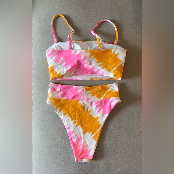 AE high waited bathing suit with removable straps. - Picture 2 of 2